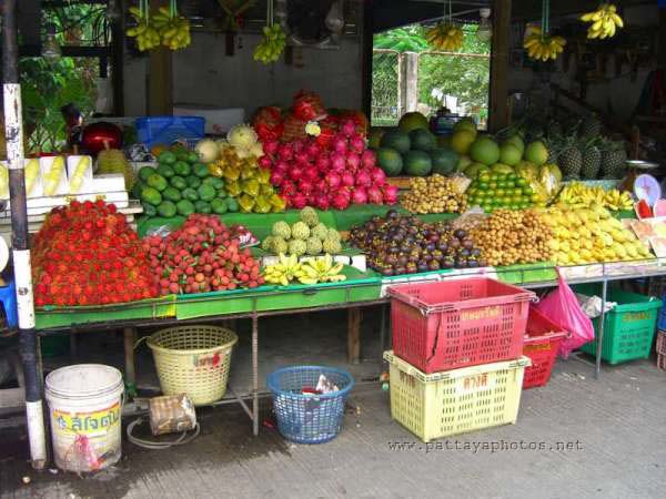 Pattaya fruit seller