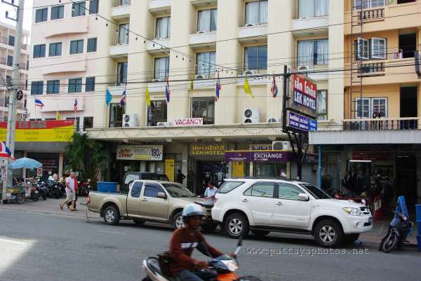 Lek Hotel Pattaya